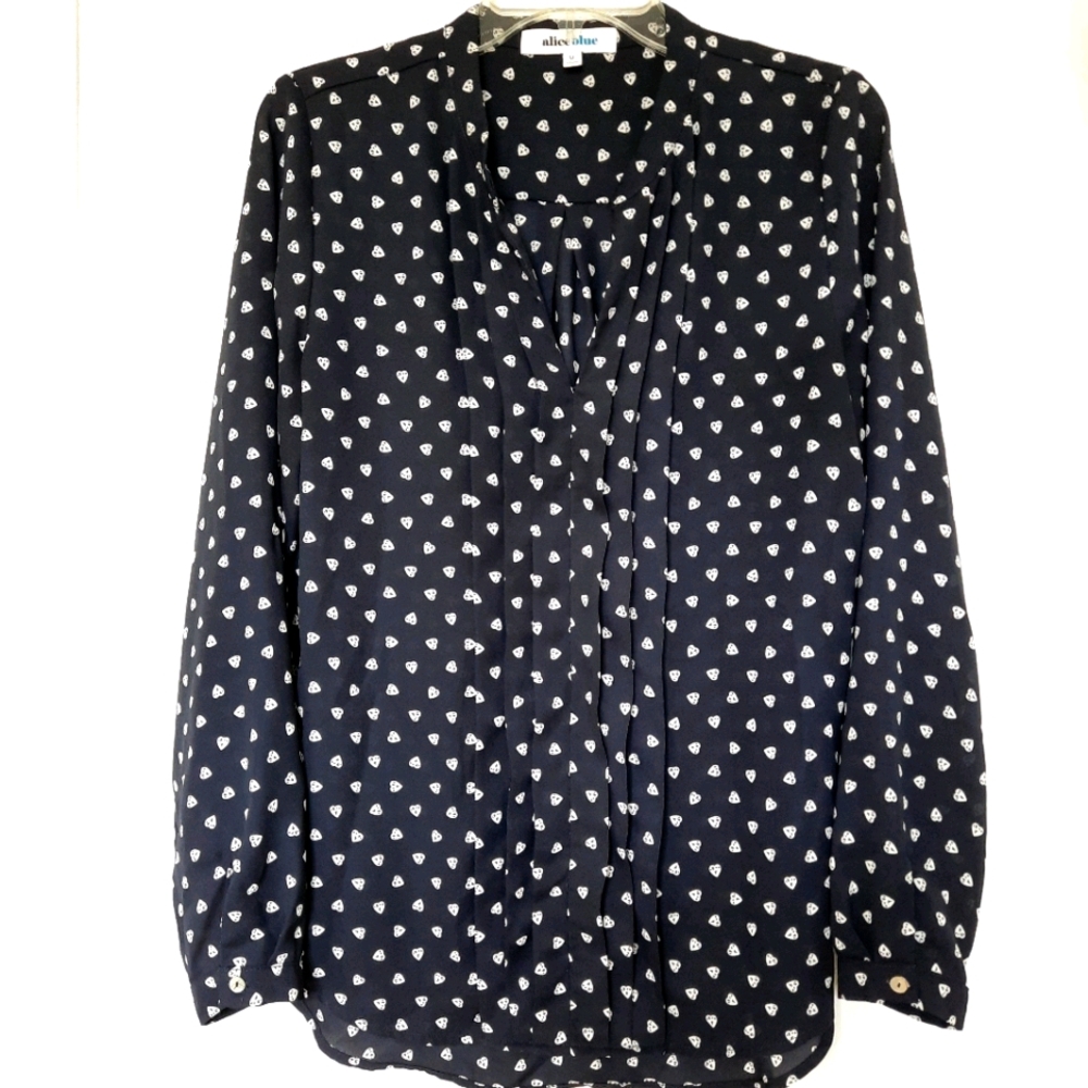 Alice Blue long sleeve blouse size M